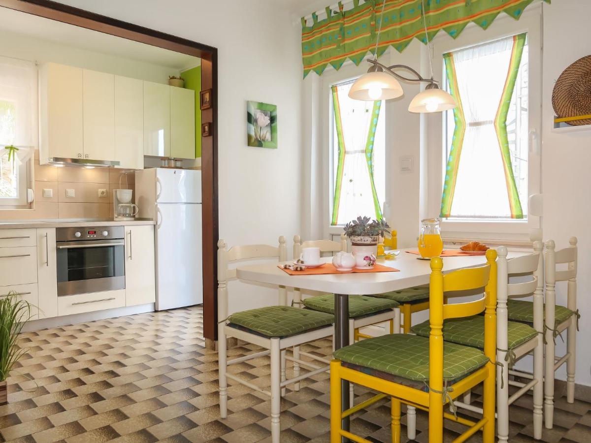 Apartment Rea - Ckv110 By Interhome Crikvenica Extérieur photo